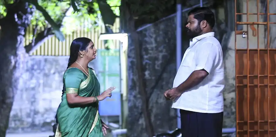 Chinna Marumagal S1 E378 - Tamizhselvi Brushes Off the Lies