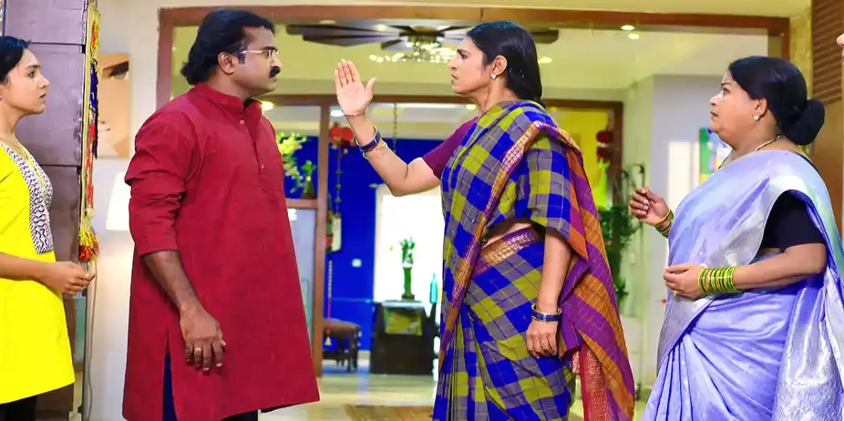 Intinti Gruhalakshmi S1 E602 - Deepak Questions Tulasi