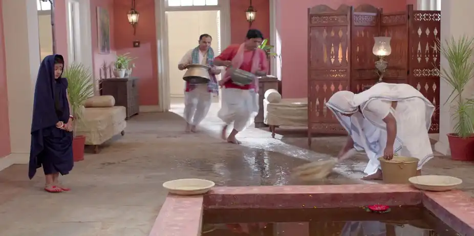 Barrister Babu S1 E33 - Bondita's honour crumbles!