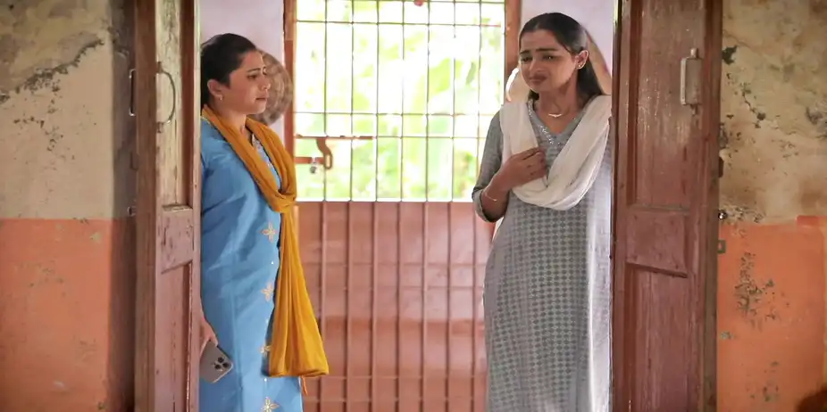 Ayyanar Thunai S1 E82 - Karthika Faces A Choice