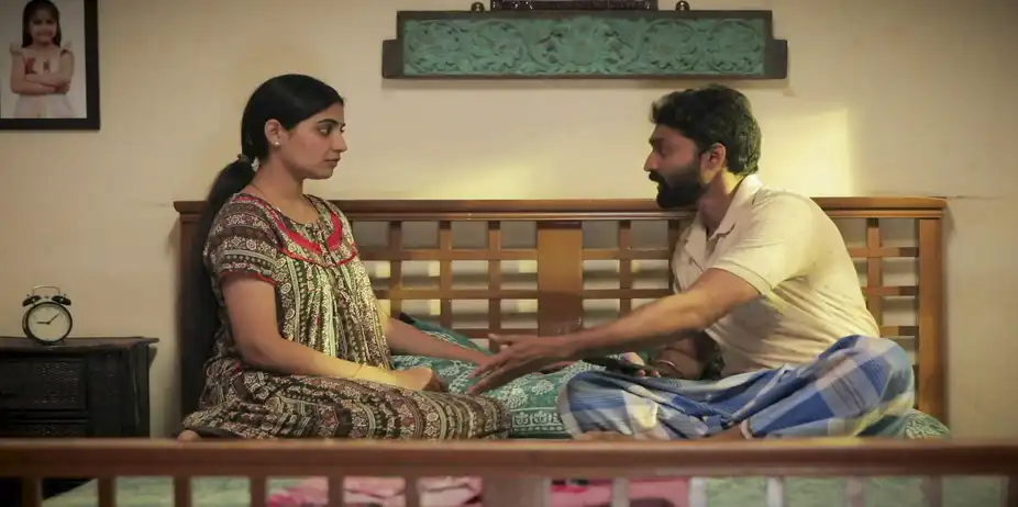 Azhagae Azhagu S1 E168 - Malar Seeks Support for Lakshmi