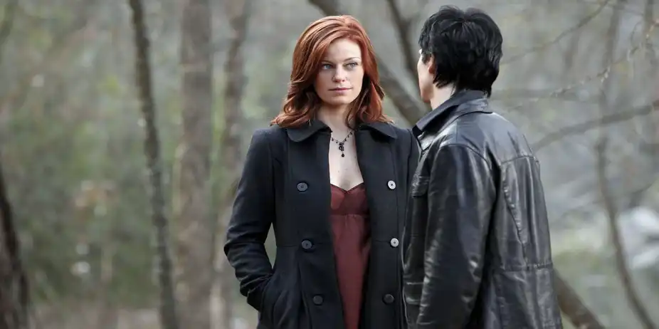 The Vampire Diaries S3 E17 - Break on Through
