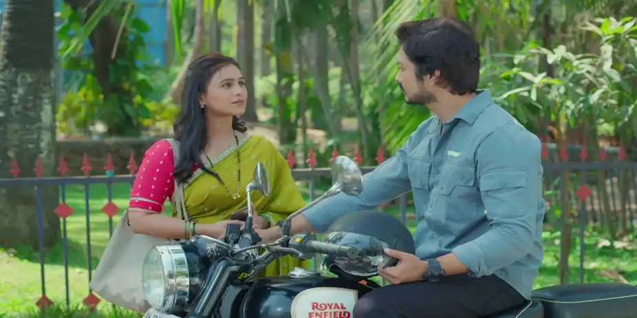 Lagnanantar Hoilach Prem S1 E115 - Jeeva Offers Nandini a Ride