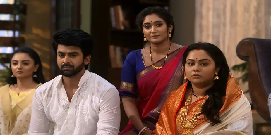 Sohag Chand S1 E100 - Sohag and Chand sit for Subachani puja.