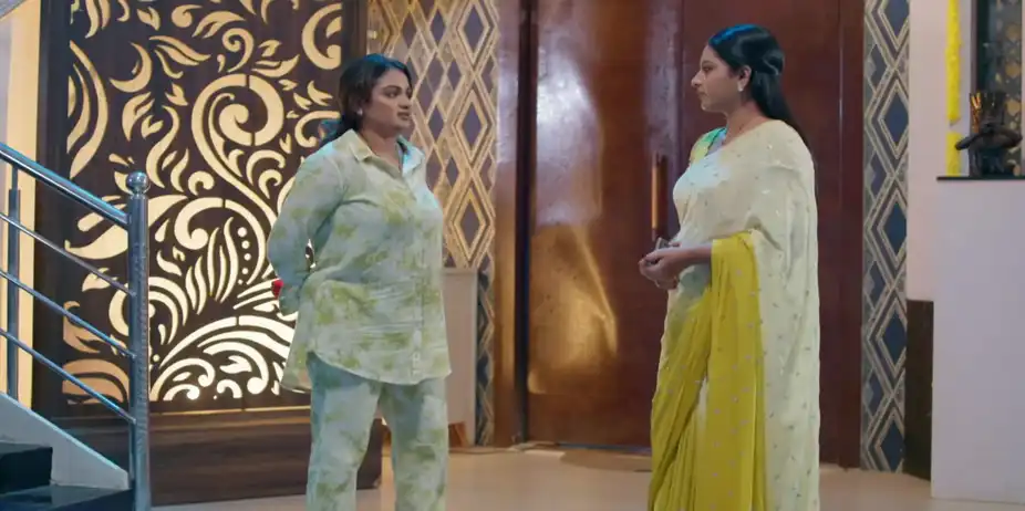 Intinti Ramayanam S1 E657 - Pallavi Misguides Avani