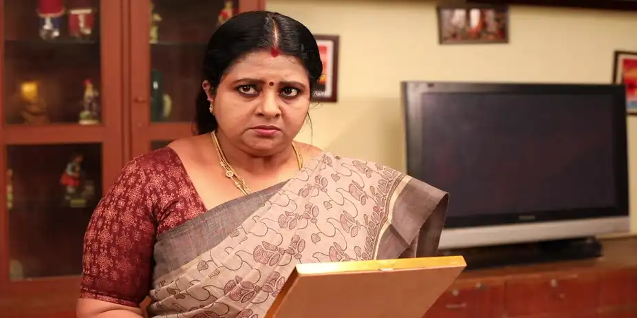 Siragadikka Aasai S1 E557 - Muthu Mocks Vijaya