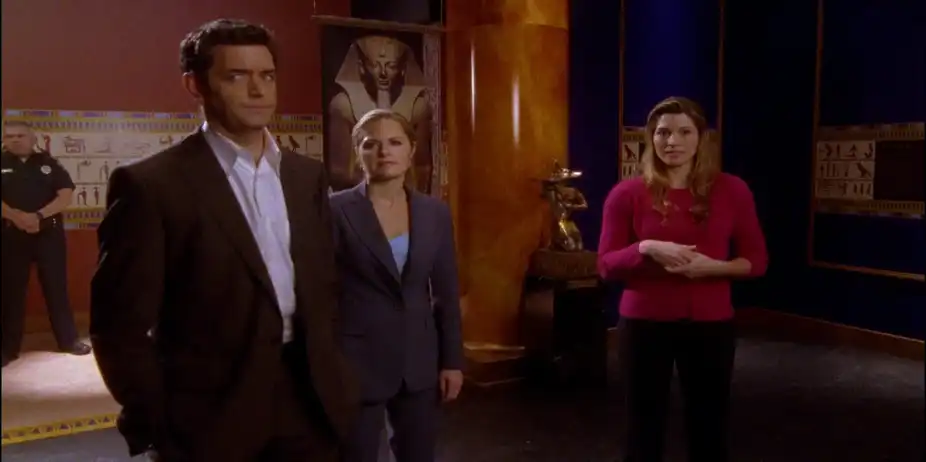 Psych S2 E16 - Shawn (and Gus) of the Dead