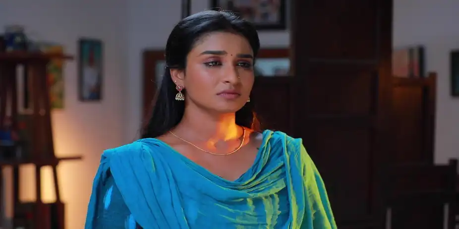 Kizhakku Vaasal S1 E17 - Renuka Runs Away from Home