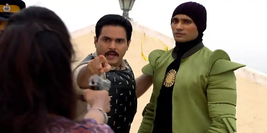 SuperCops Vs Super Villains S1 E49 - The Heinous Lunatic