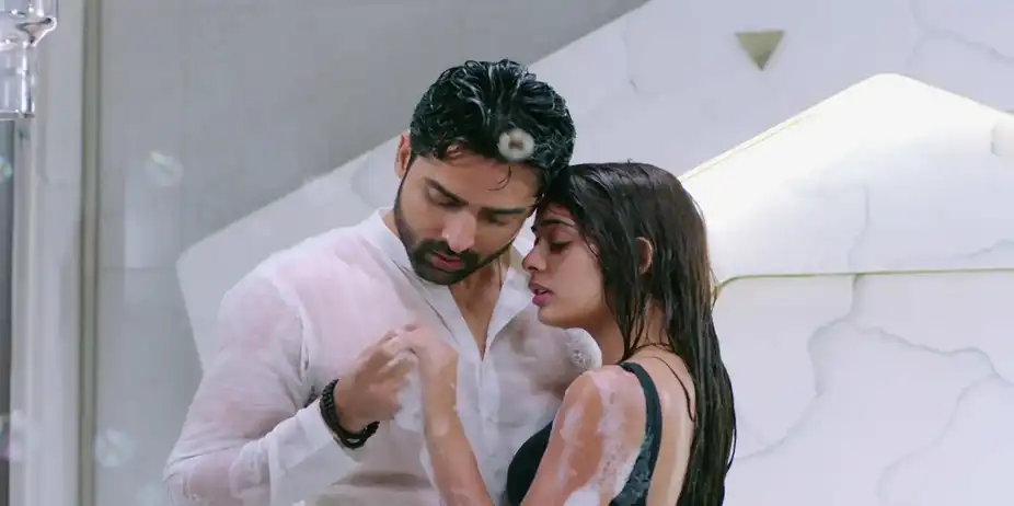 Divya-Drishti S1 E37 - Rakshit, Drishti Get Intimate