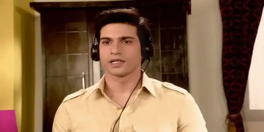 Shastri Sisters S1 E280 - Rajat records Kajal's conversations