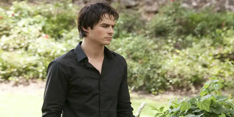 The Vampire Diaries S2 E1 - The Return