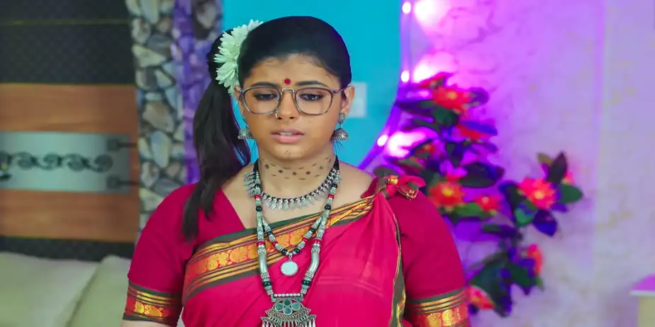 Matadu Matadu Mallige S1 E416 - Swaragini Hurt by Abhishek's Anger