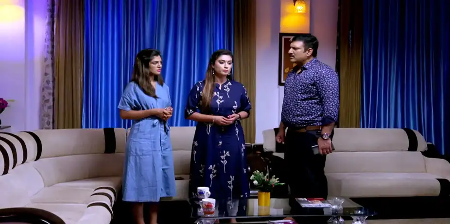 Inthi Nimma Asha S1 E524 - Disha, Monica Manipulate Samarth
