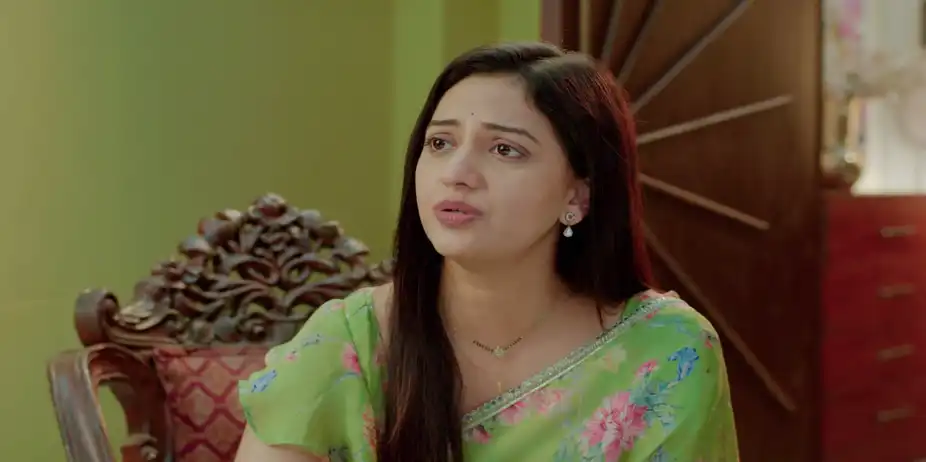 Premachi Goshta S1 E372 - Mukta Tries to Comfort Lucky