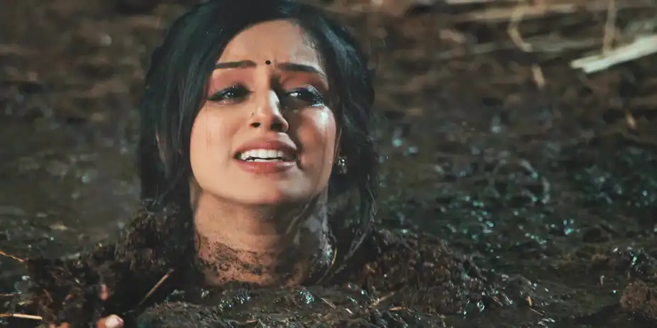 Yeh Hai Chahatein S2 E492 - Preesha Falls in a Crisis