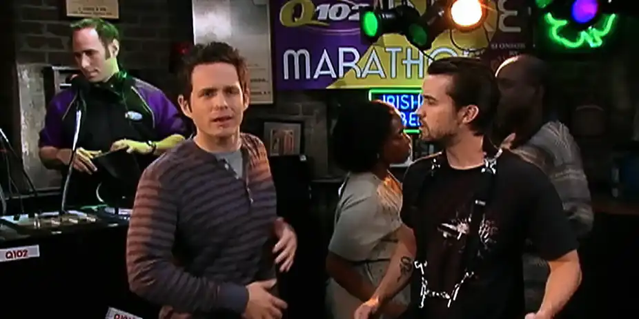 It's Always Sunny In Philadelphia S3 E15 - The Gang Dances Their Ass Off