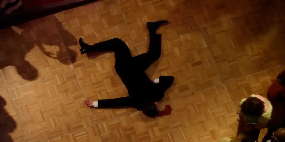 Psych S5 E4 - Chivalry Is Not Dead... But Someone Is