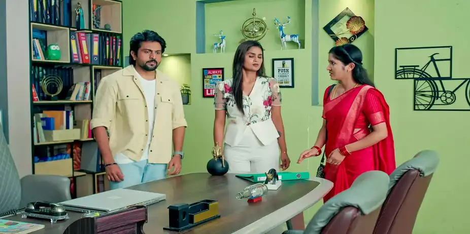 Vaarasuralu S1 E205 - Saketh's Demand to Maithili
