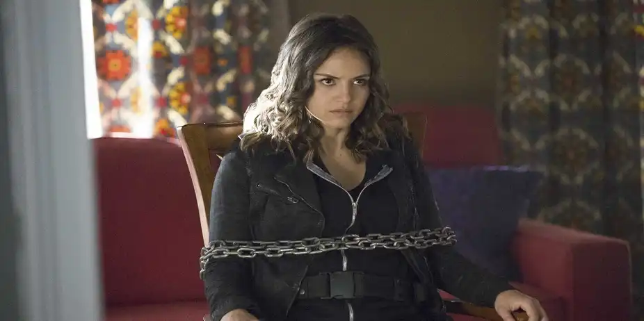 The Vampire Diaries S7 E17 - I Went to the Woods