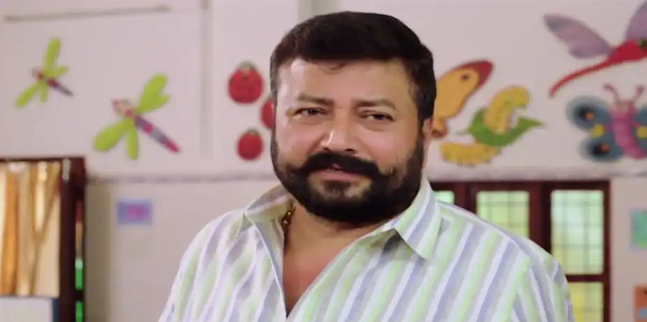 Watch First Copy S3 E24 - Back to Back Trailers on JioHotstar with Tata ...