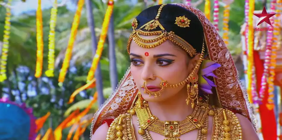 Mahabharat S10 E15 - Draupadi weds the Pandavas