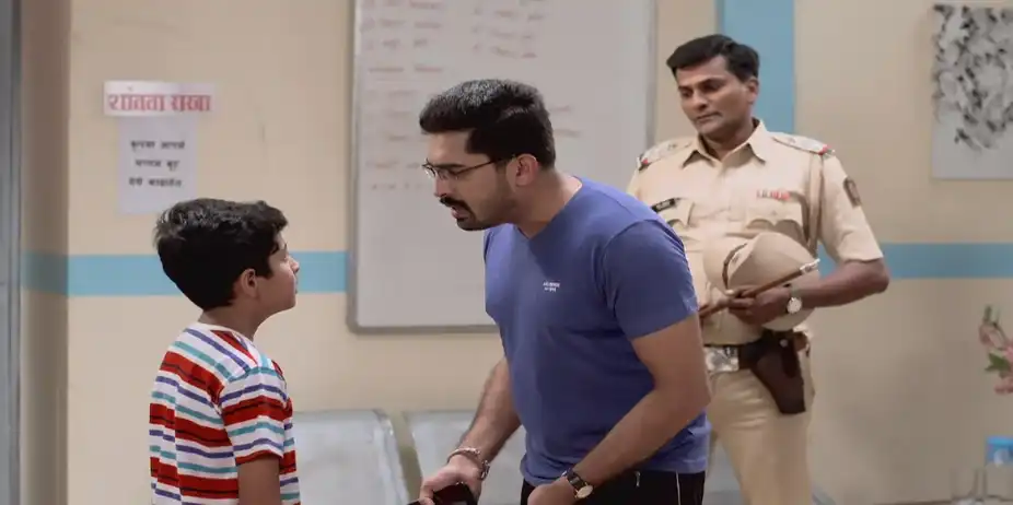 Nakalat Saare Ghadle S2 E79 - Akshay Blames Pratap