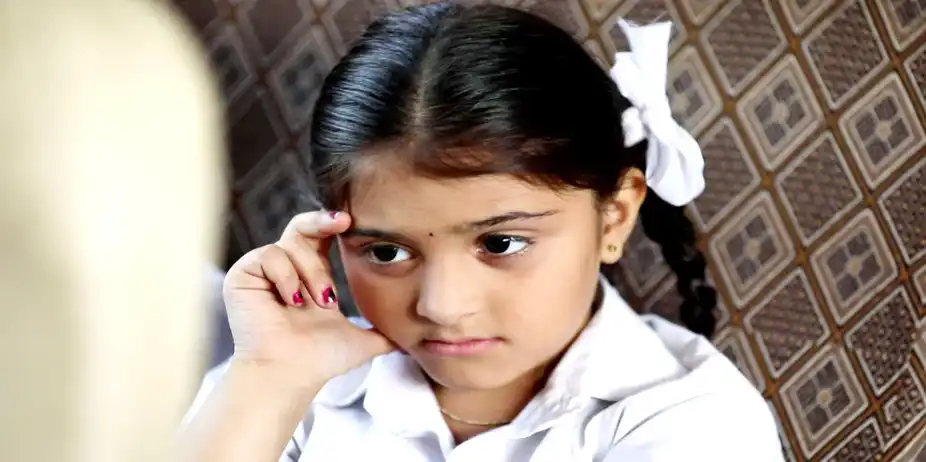 Neeli S1 E15 - Abhi Cancels Her Trip