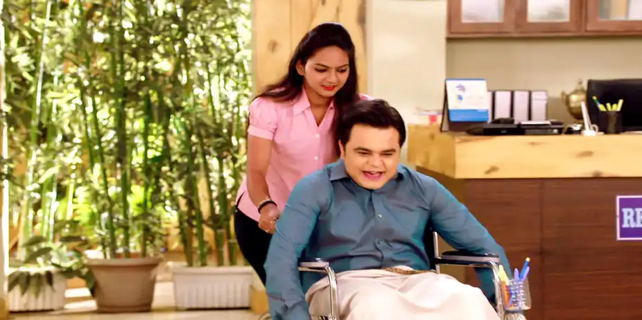 May I Come In Madam S1 E200 - New Girl In Sajan's Office