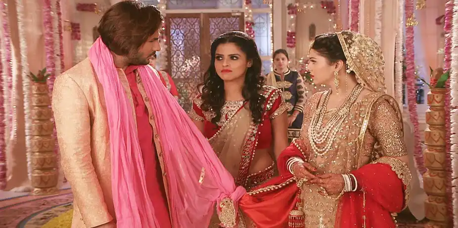 Kalash...Ek Vishwaas S9 E26 - Ravi Slaps Nivedita!