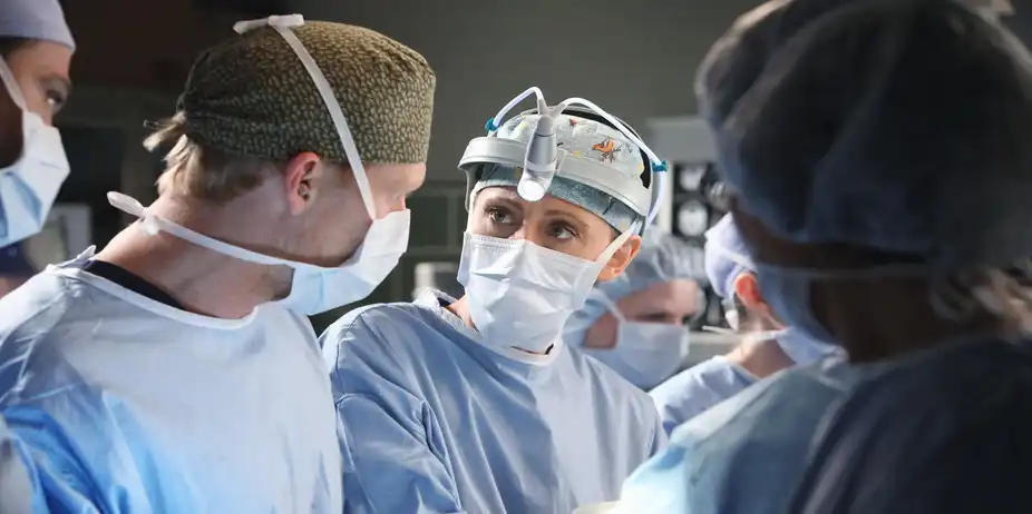 Grey's Anatomy S7 E18 - Song Beneath the Song