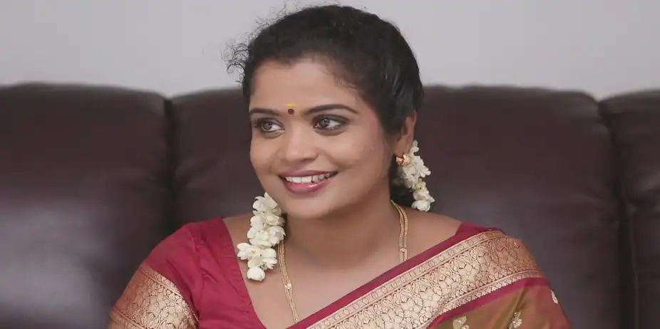Pagal Nilavu S4 E14 - Malar Wins The Elections