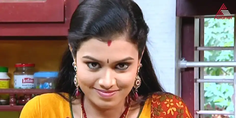 Sthreedhanam S12 E15 - A conspiracy against Divya