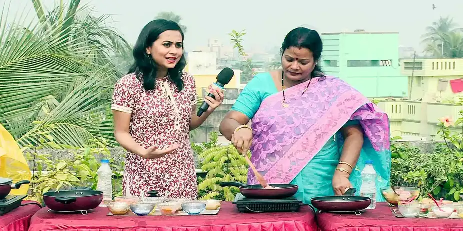 Priyo Bandhabi S1 E29 - Dal Chicken On Today's Menu