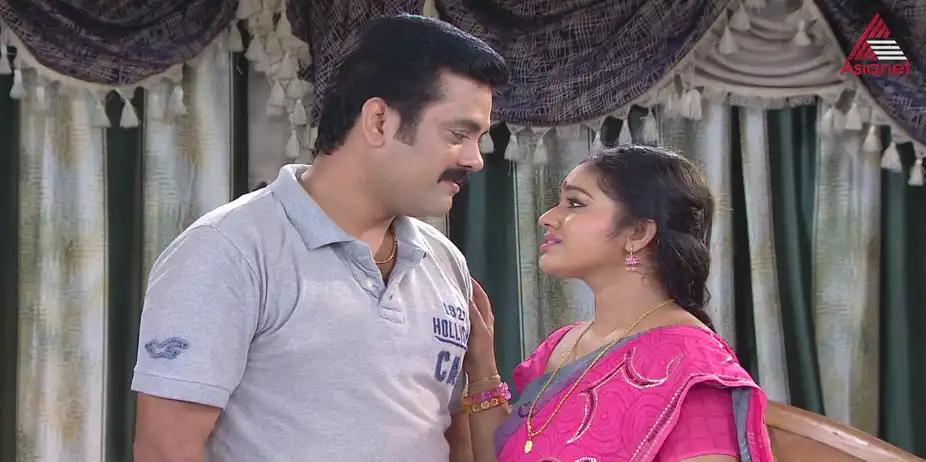 Chandanamazha S16 E31 - Amrutha Returns Home