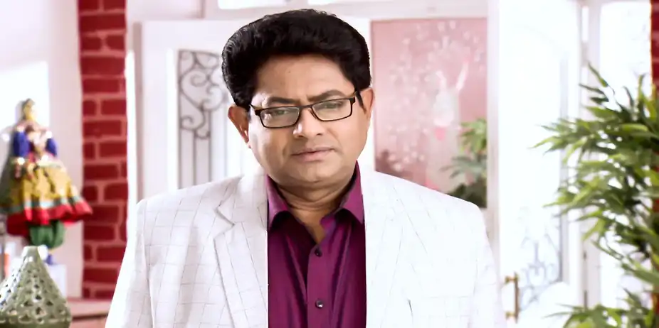 Kusum Dola S6 E16 - Ananyo Visits The Chatterjees