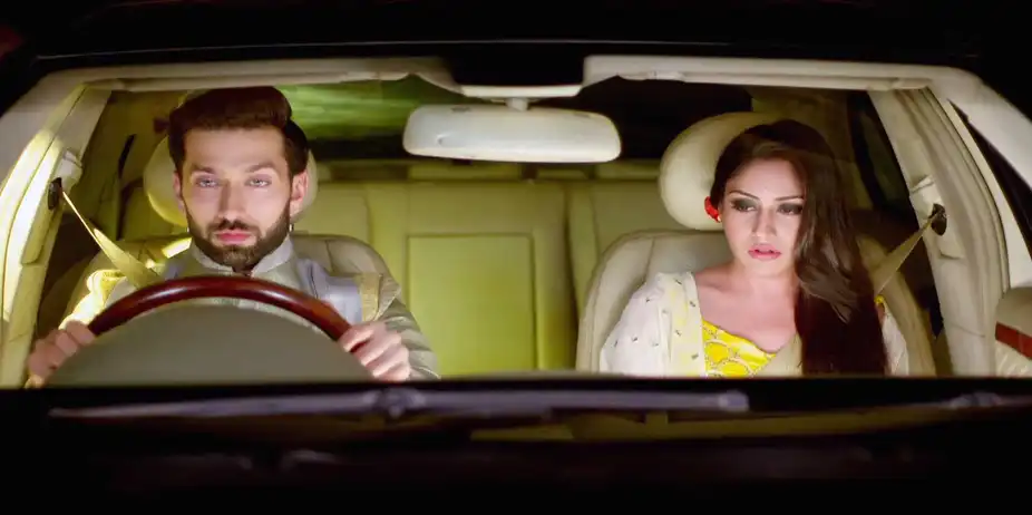 Ishqbaaz S2 E30 - Is Shivaay In Love?