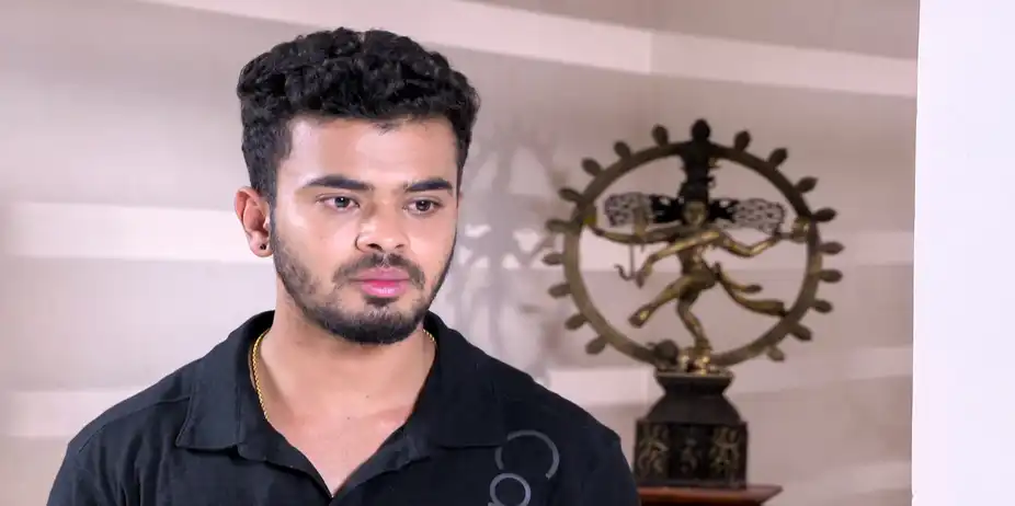 Sindhoora S5 E11 - Preetham is Questioned