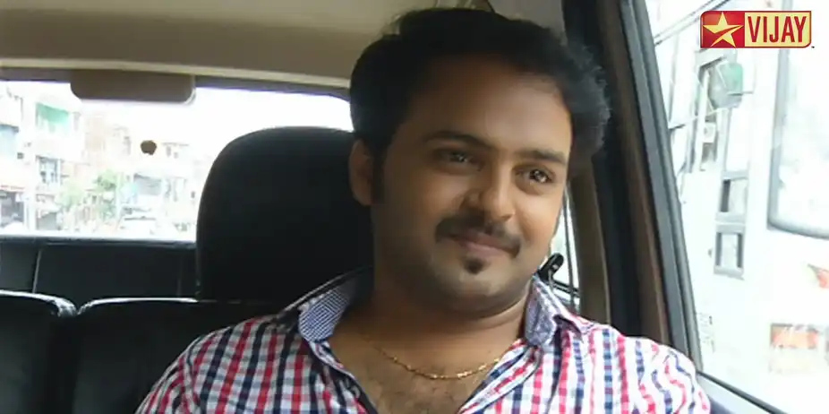 Deivam Thandha Veedu S8 E25 - Seetha gives prasatham to a girl
