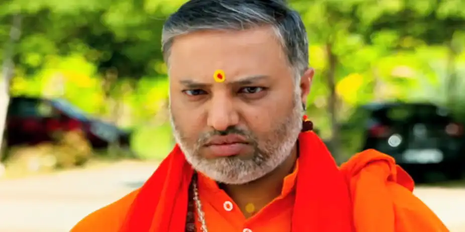 Neeli S1 E28 - Guruji Visits The House!