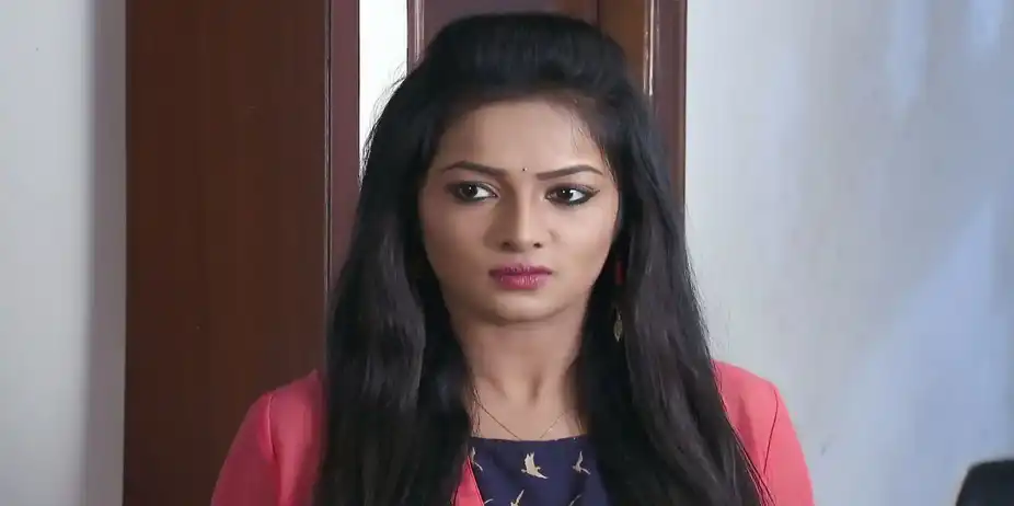 Malleeswari S2 E257 - Sanjana Fakes It!