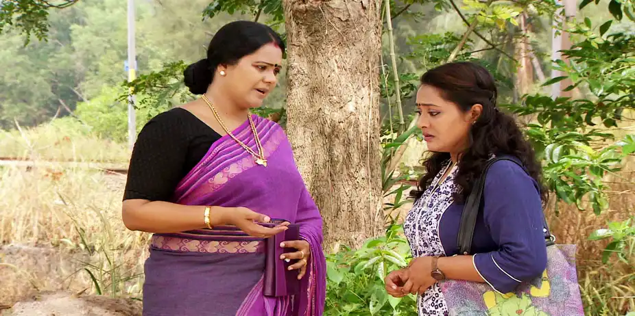 Parasparam S28 E8 - Meera Confesses!