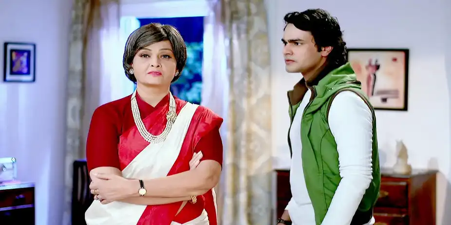 Suhani Si Ek Ladki S28 E16 - Sambhav Meets Fake Dadi