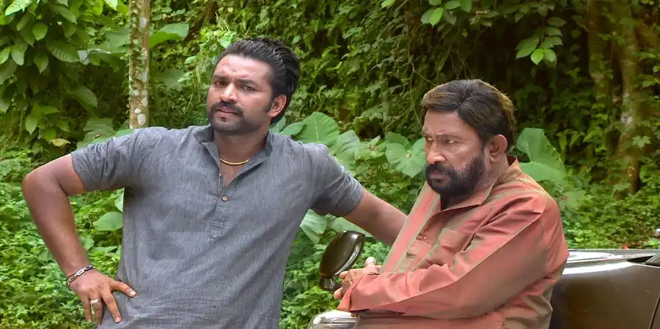 Chinthavishtayaya Seetha S1 E71 - Indran Waylays Devan