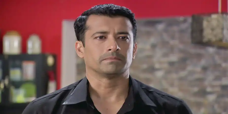 Kusum Dola S12 E88 - Ranajay Leaves the House