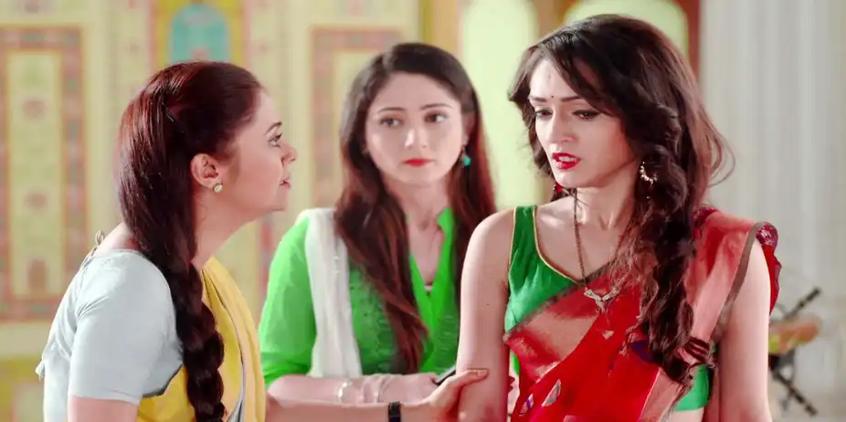 Saath Nibhaana Saathiya 2 S1 E1788 - Meera Misleads Gopi
