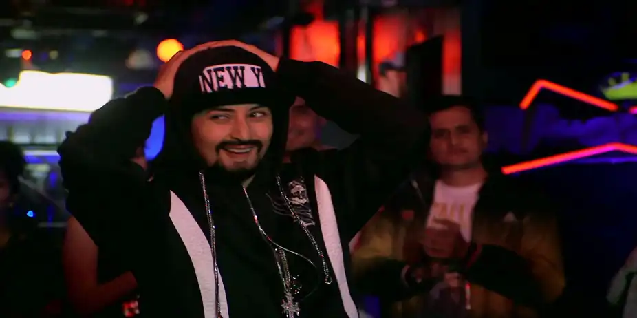 Yeh Hai Mohabbatein S35 E5 - Ladies Gatecrash the Party!