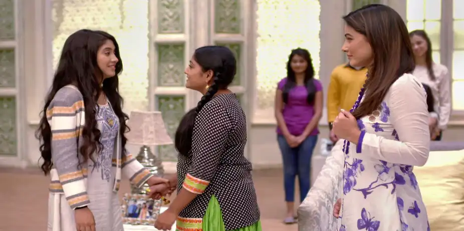 Yeh Rishta Kya Kehlata Hai S55 E54 - Pungi Visits Naira