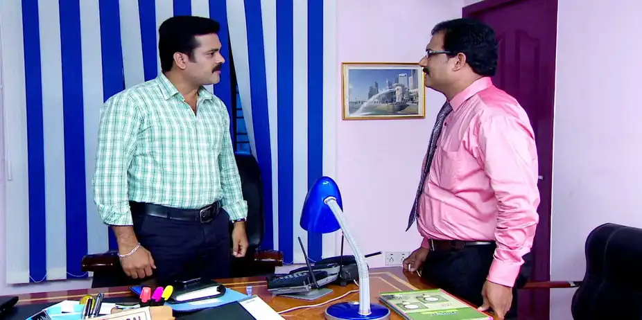 Chandanamazha S20 E38 - Mr Jerry Meets Arjun
