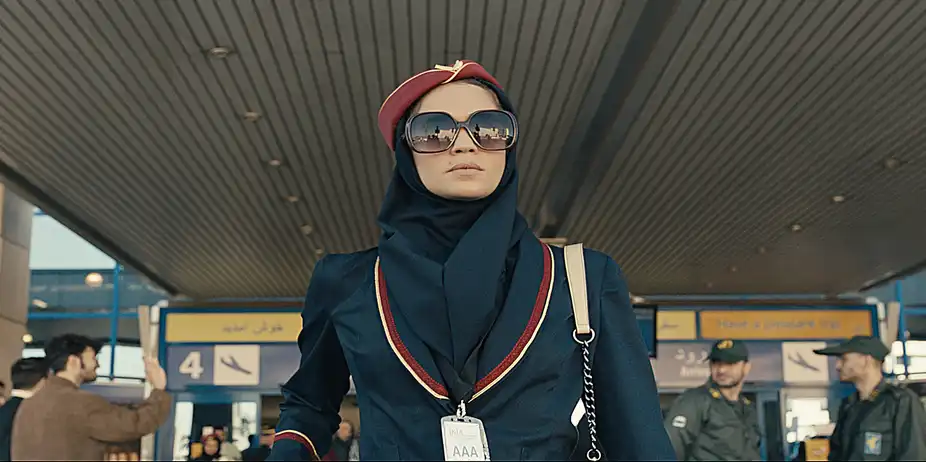 Tehran S1 E1 - Emergency Landing in Tehran